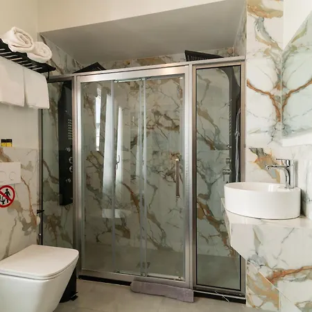 Aparthotel Celia Athene
